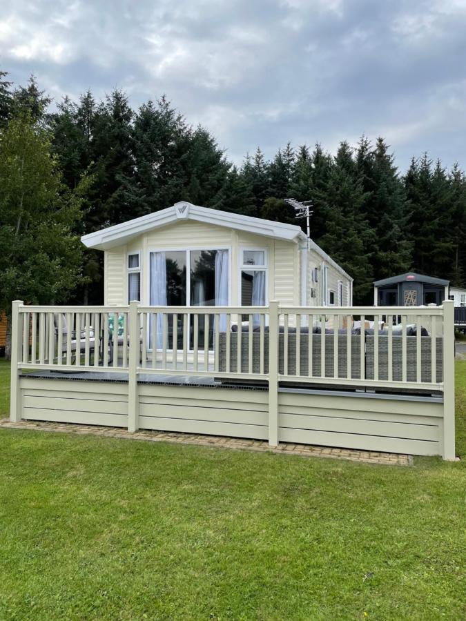 Lazy Bear Lodge Northumberland Swarland Exteriör bild
