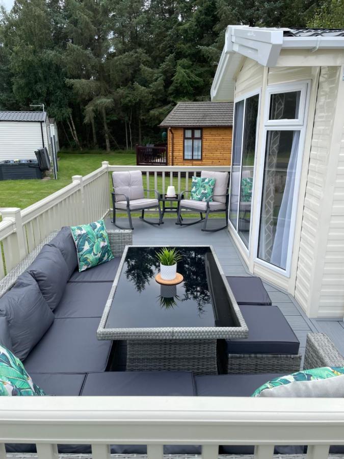 Lazy Bear Lodge Northumberland Swarland Exteriör bild